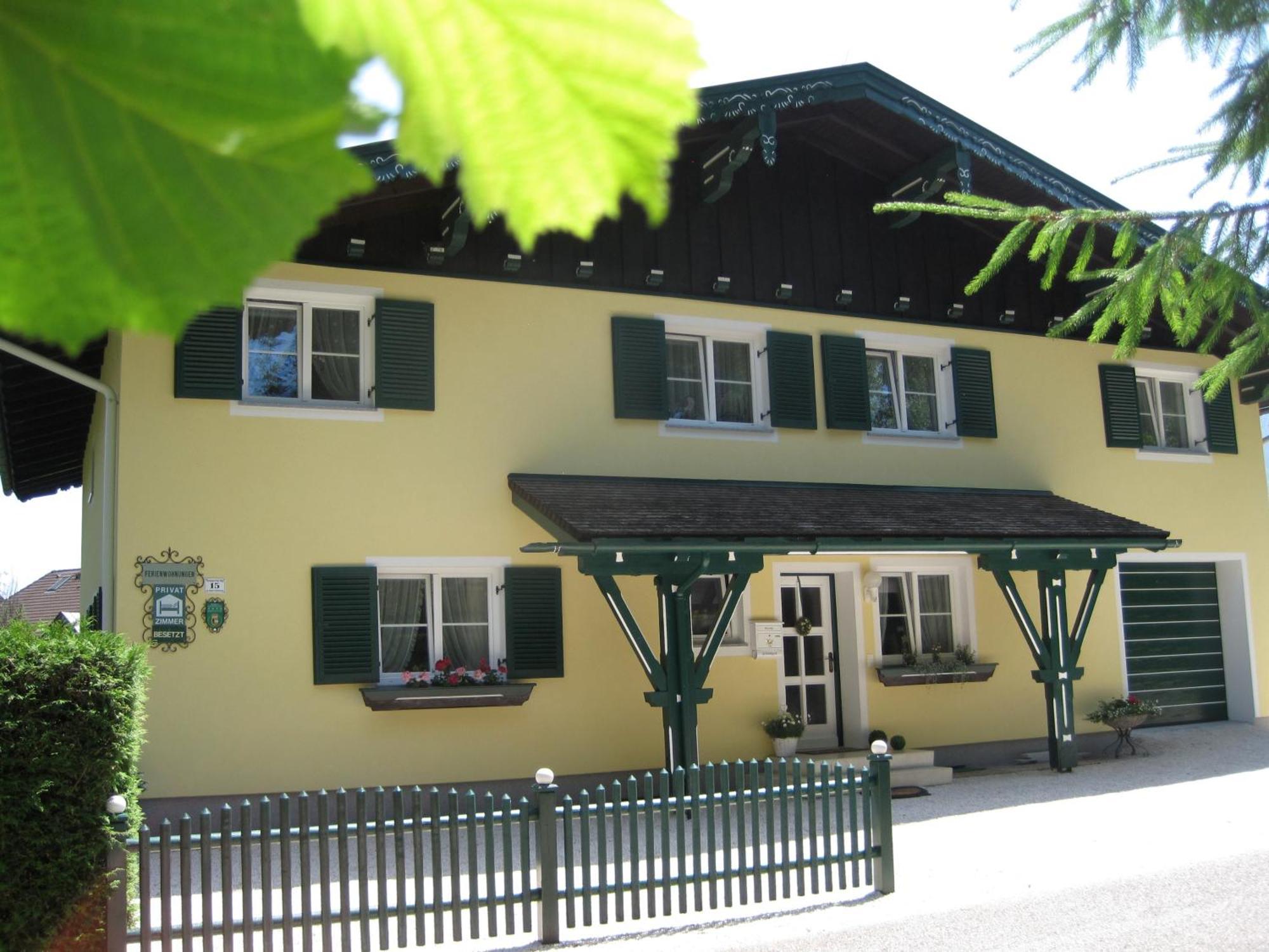 Ferienwohnungen Thalmeier Sankt Gilgen Exterior photo